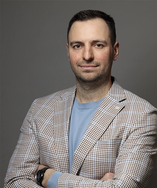 Константин Трифонов, Кадастровый инженер